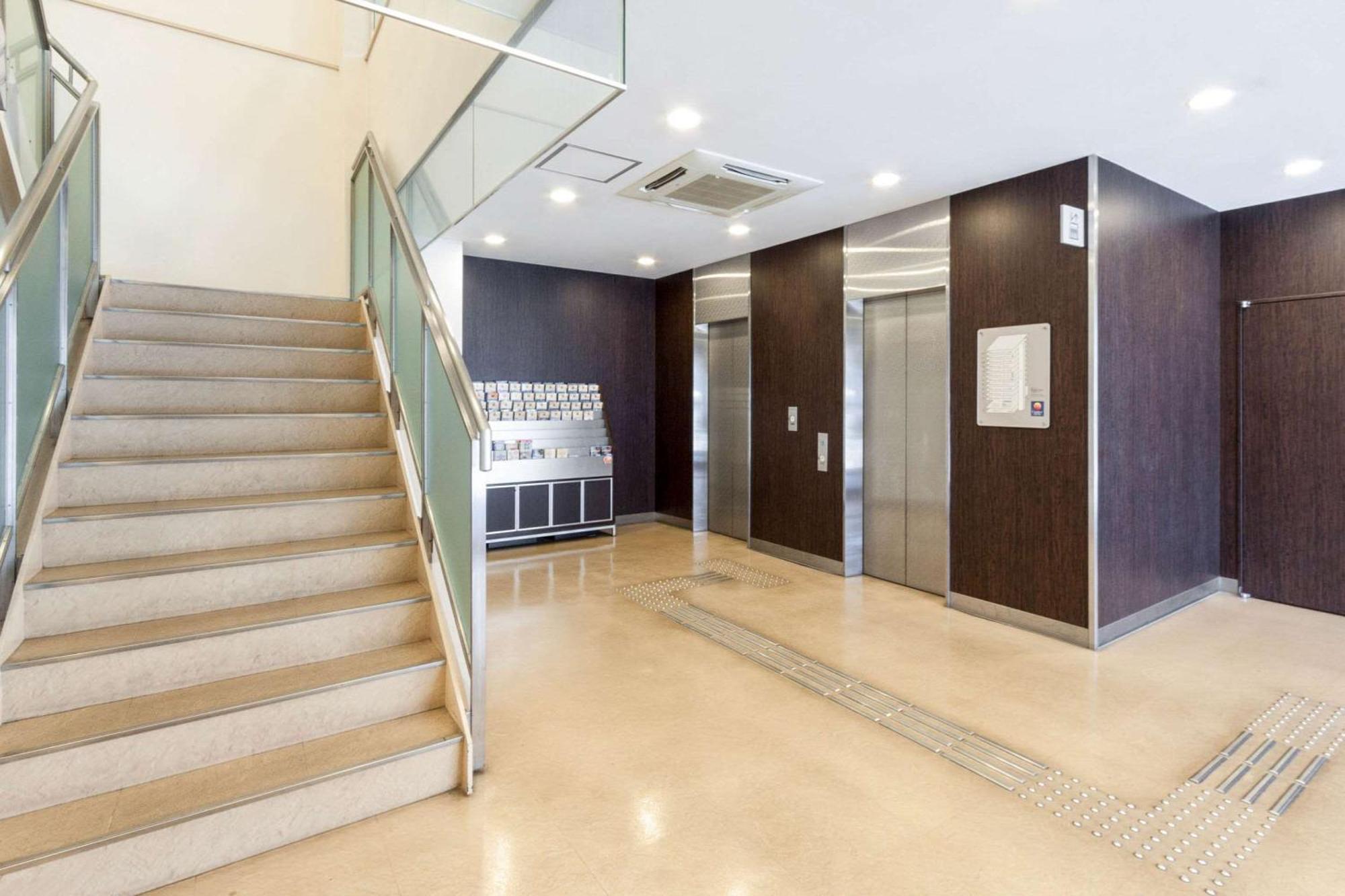 Comfort Hotel Kokura Китакюсю Экстерьер фото